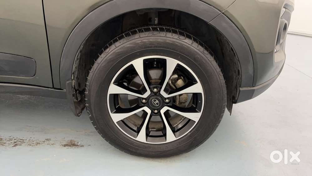 Tata Nexon 1.2 Revotron Xz Plus (s), 2020, Petrol