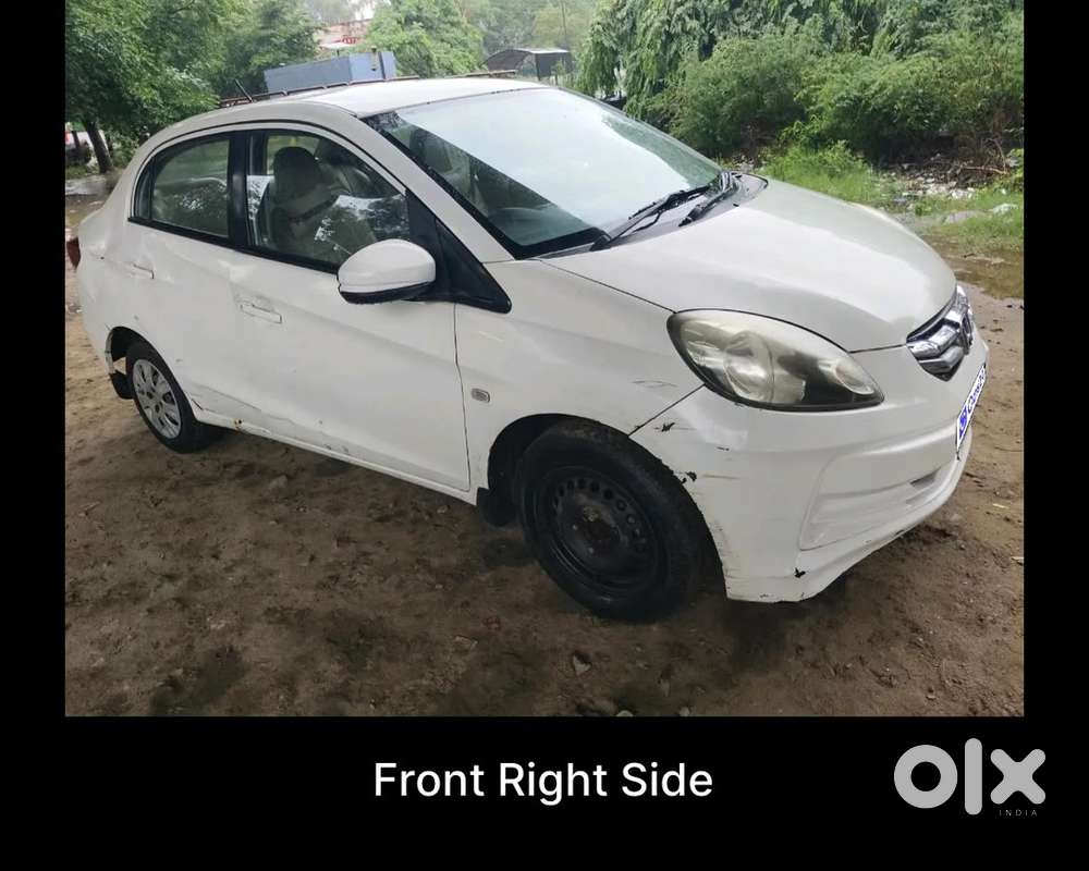 Honda Amaze 2015 Petrol Well Maintained