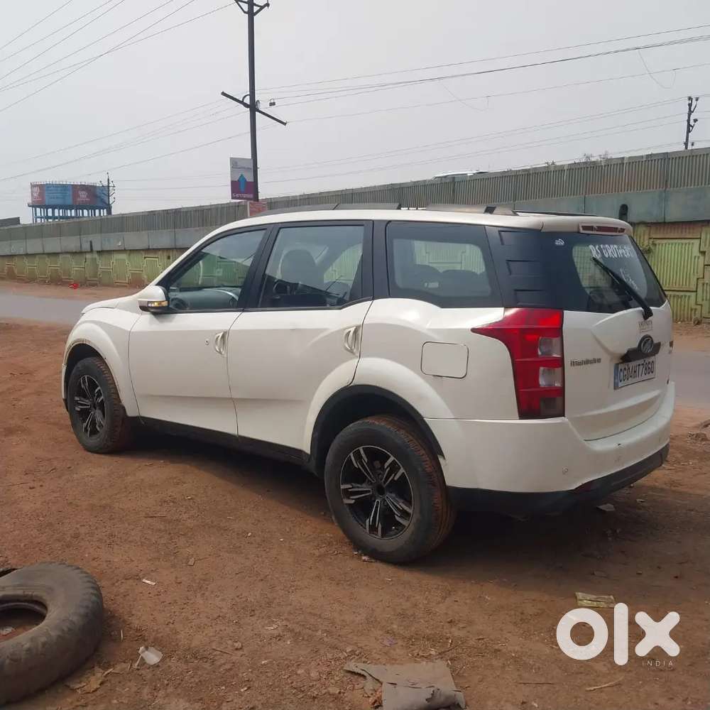 Mahindra Xuv500 2015 Diesel 99000 Km Driven