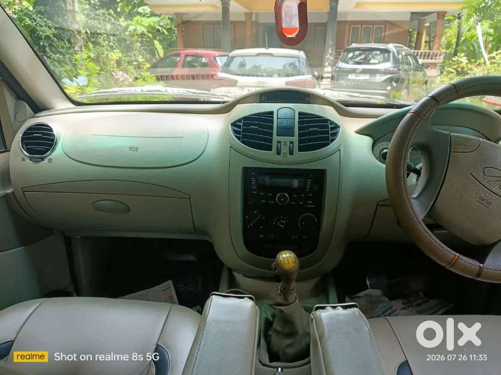Mahindra Quanto 1.5 C8 2013 Diesel