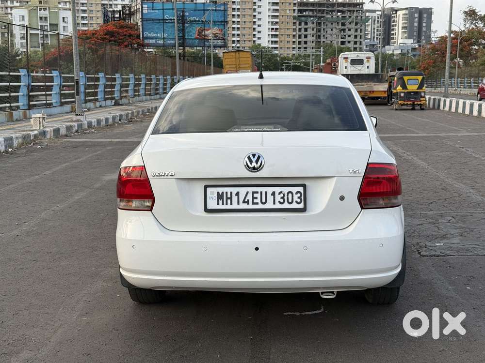 Volkswagen Vento 1.2 Tsi Highline At, 2015, Petrol