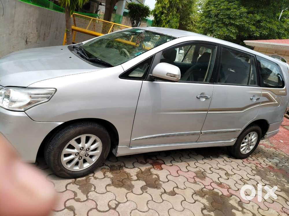 Toyota Innova Diesel 2015 Model