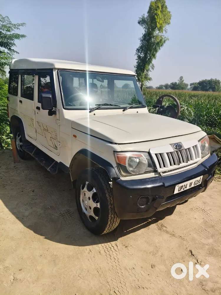 बहुत अच्छी गाड़ी है बोलोरो