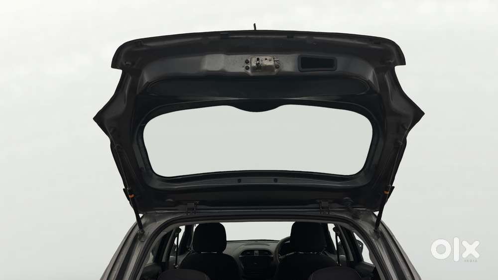 Tata Tiago Xe, 2021, Petrol