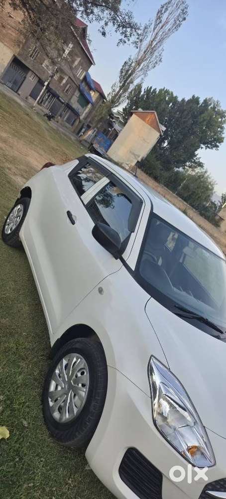 Maruti Suzuki Swift Lxi Option, 2023, Petrol