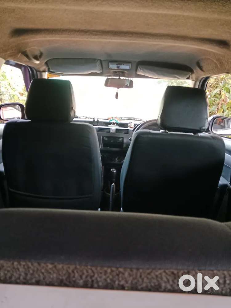 फुल कंडिशन गाडी