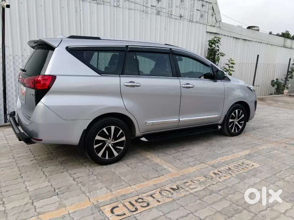 Toyota Innova Crysta [2020-ongoing] 2.4 Zx 7 Str, 2022, Diesel