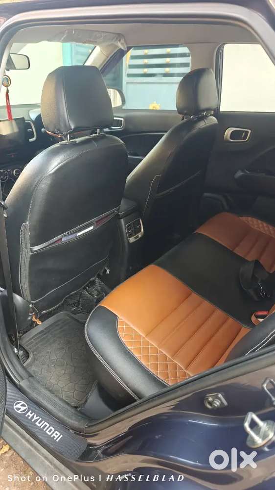 Hyundai Venue 2022 Petrol Well Maintained