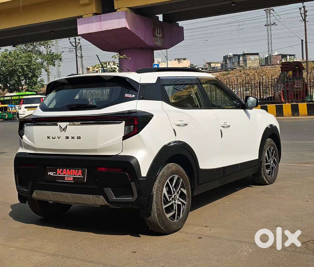 Mahindra Xuv 3xo Ax5 Ds Mt, 2025, Diesel