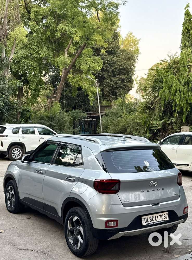 Hyundai Venue 1.0 Sx (o) Turbo Dct, 2019, Petrol