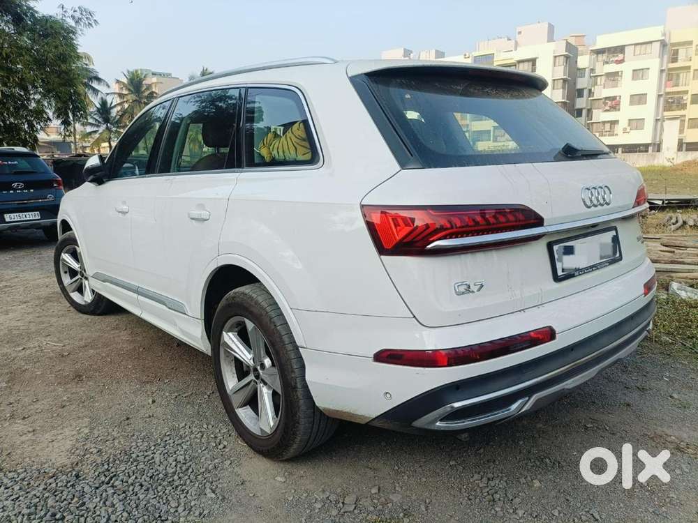 Audi Q7 2023 Petrol 12000 Km Driven Only