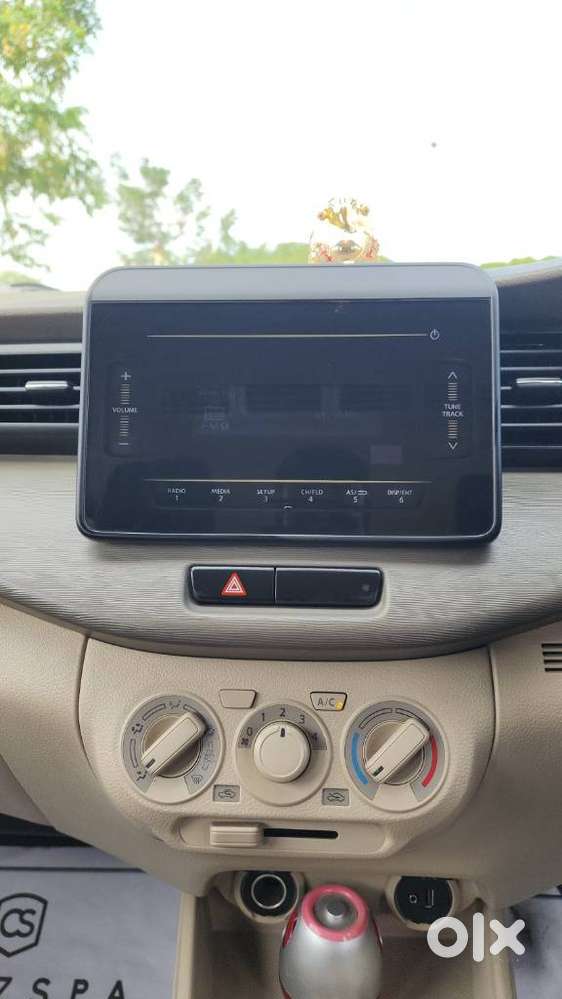 Maruti Suzuki Ertiga Vxi Shvs, 2023, Petrol