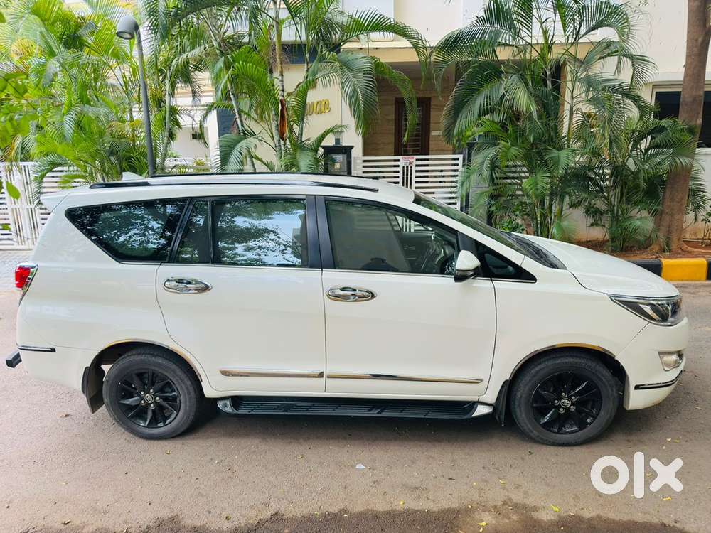 Toyota Innova Crysta Diesel 2017