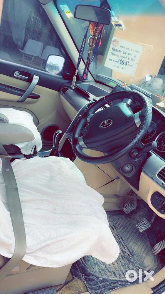 Tata Safari Storme 2014 Year