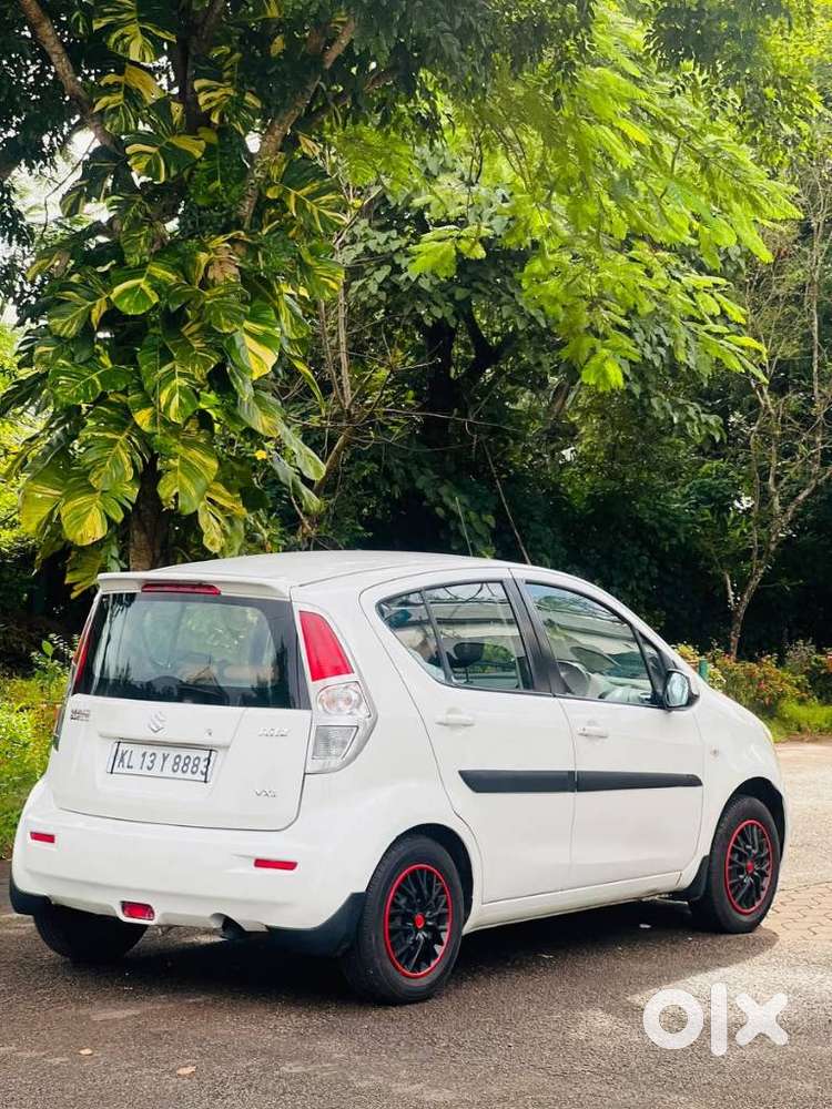 Maruti Suzuki Ritz Vxi, 2012, Petrol