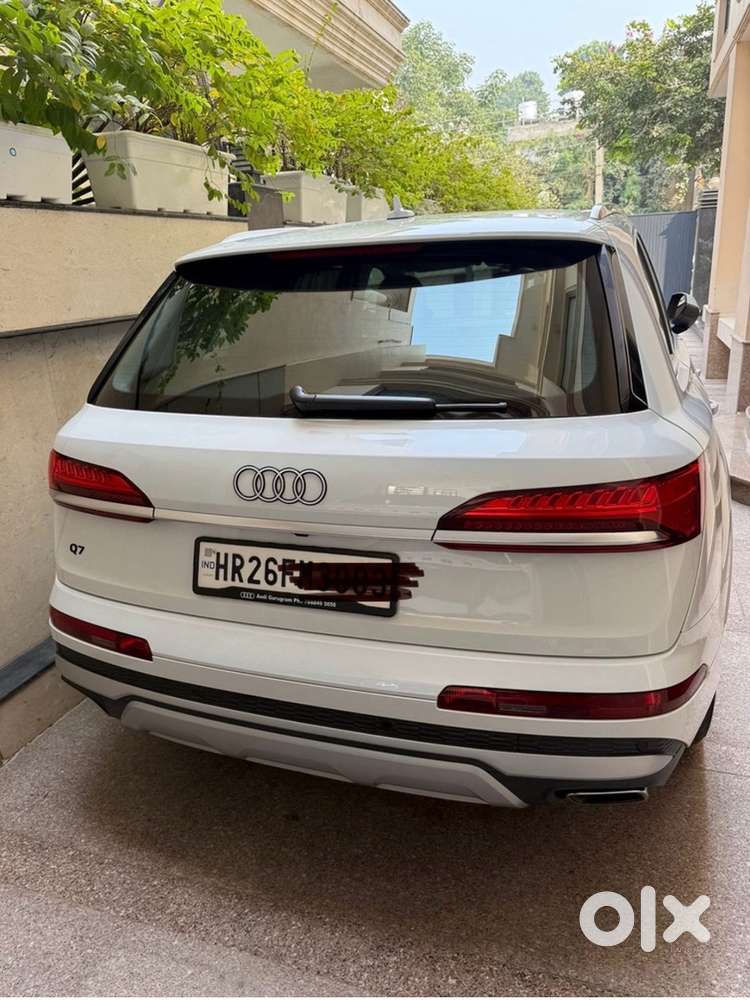 2025 Audi Automatic Petrol 13000 Km