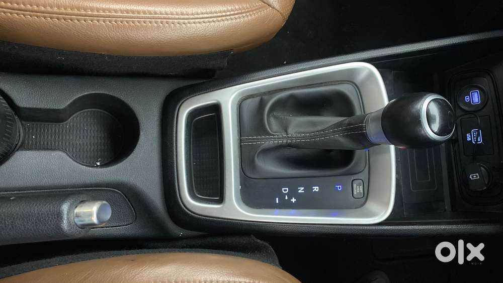 Hyundai Venue Sx Plus Turbo Dct, 2019, Petrol