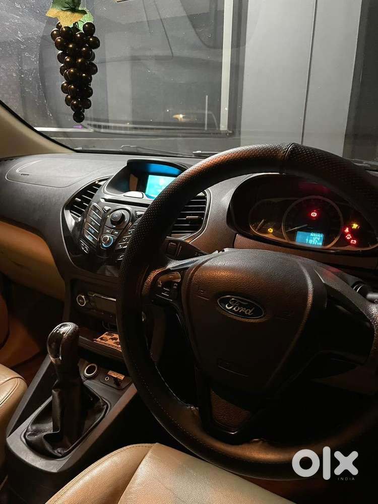 Ford Car Manual 2015