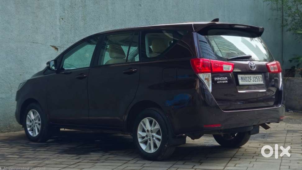 Toyota Innova Crysta [2020-ongoing] 2.4 Gx At 8 Str, 2020, Diesel