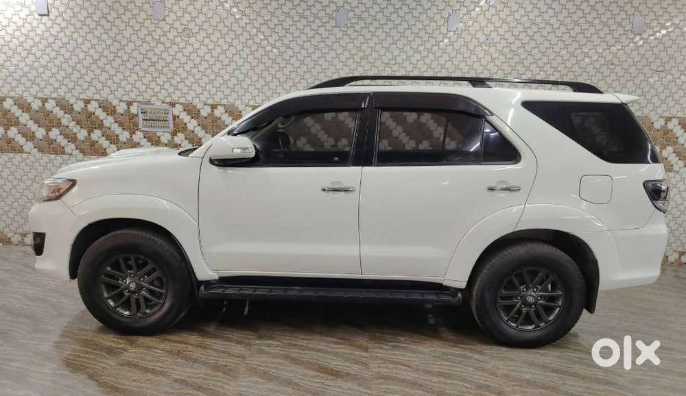 Toyota Fortuner 3.0 4x2 Mt, 2016, Diesel