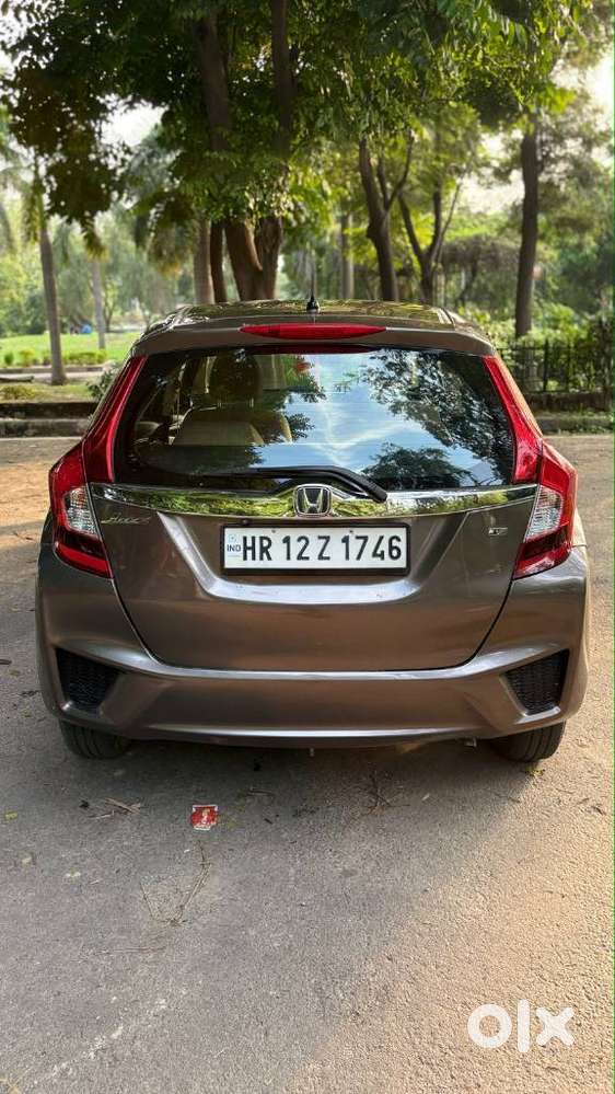 Honda Jazz V Automatic, 2015, Petrol