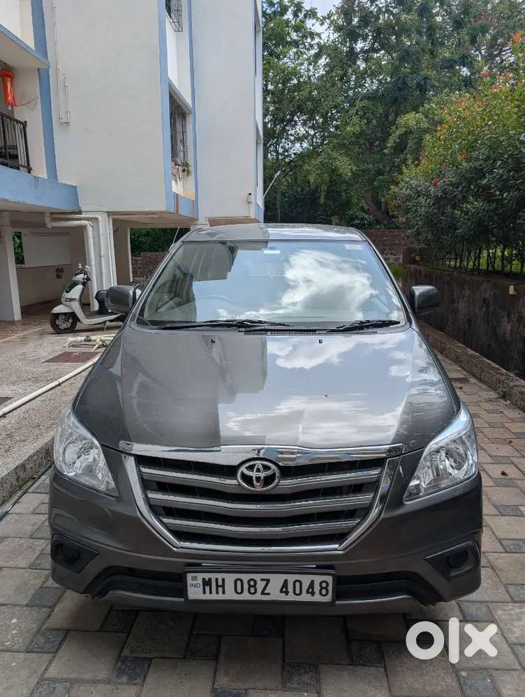 Toyota Innova 2013 Diesel 365000 Km Driven