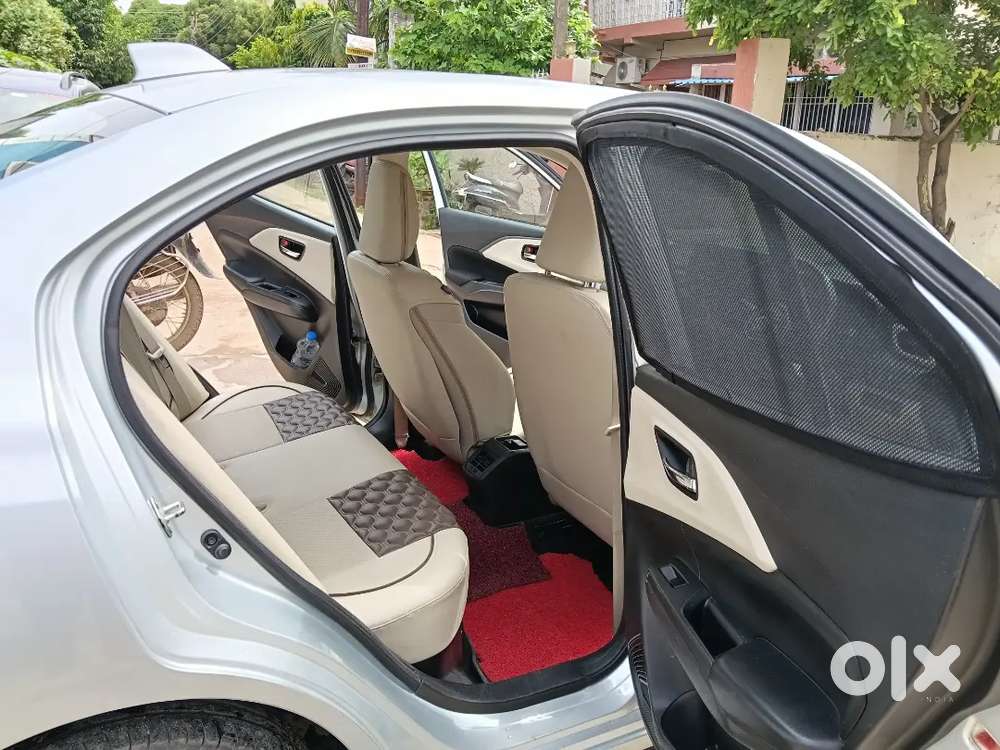 Maruti Suzuki Dzire 1.2 Vxi 2025