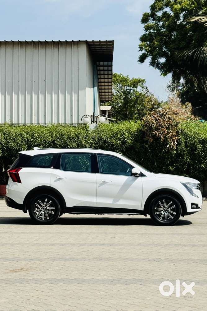 Mahindra Xuv700 2.2 Ax 7 Diesel At Luxury Pack Str, 2024, Diesel