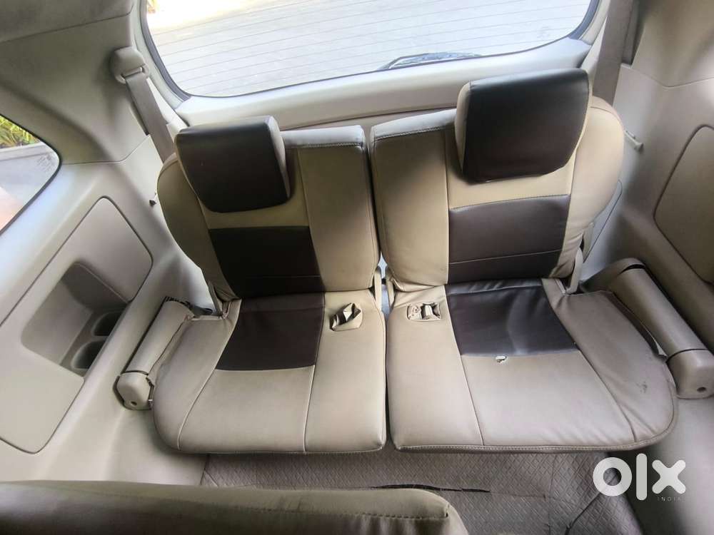Toyota Innova 2.5 Vx 8 Str Bs-iii, 2008, Diesel