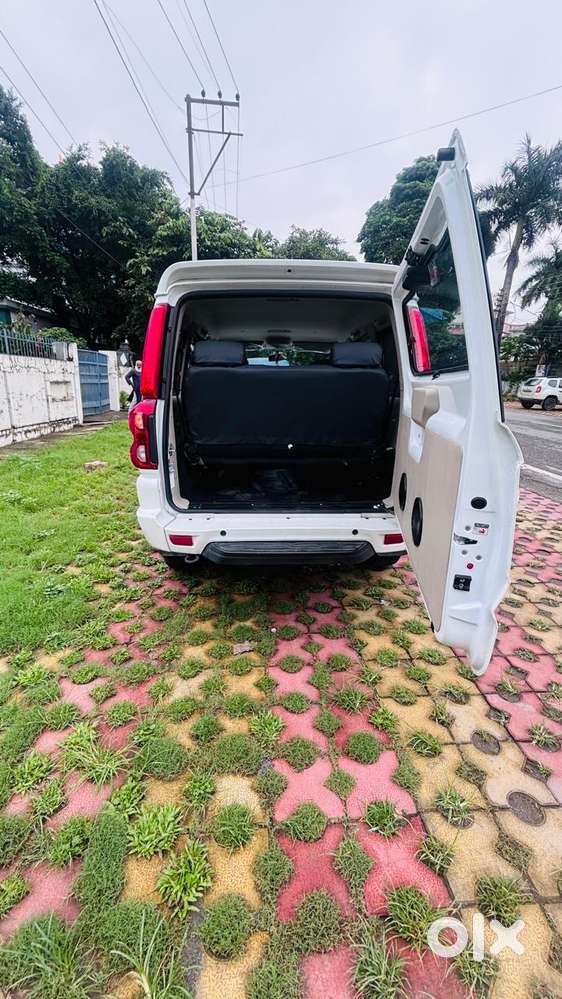 Mahindra Scorpio Classic 2.2 S 11 Mt 7 Cc, 2026, Diesel