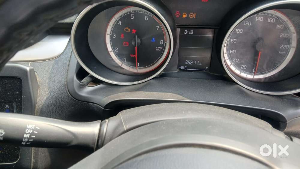 Maruti Suzuki Swift Vxi Optional, 2023, Petrol