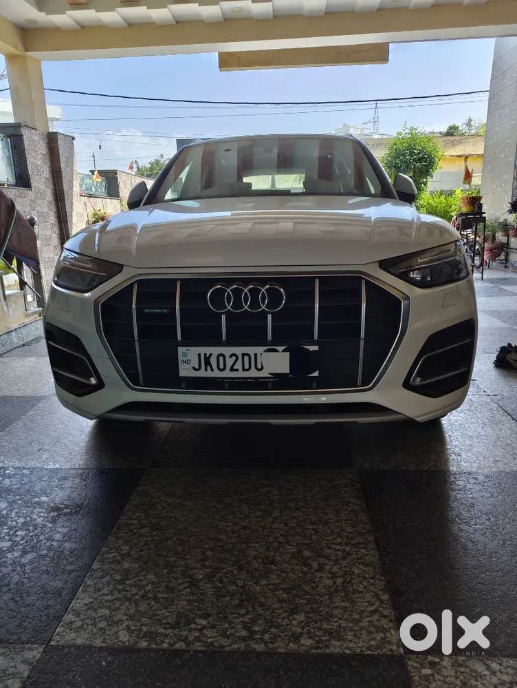 Audi Q5 2022 Showroom Condition