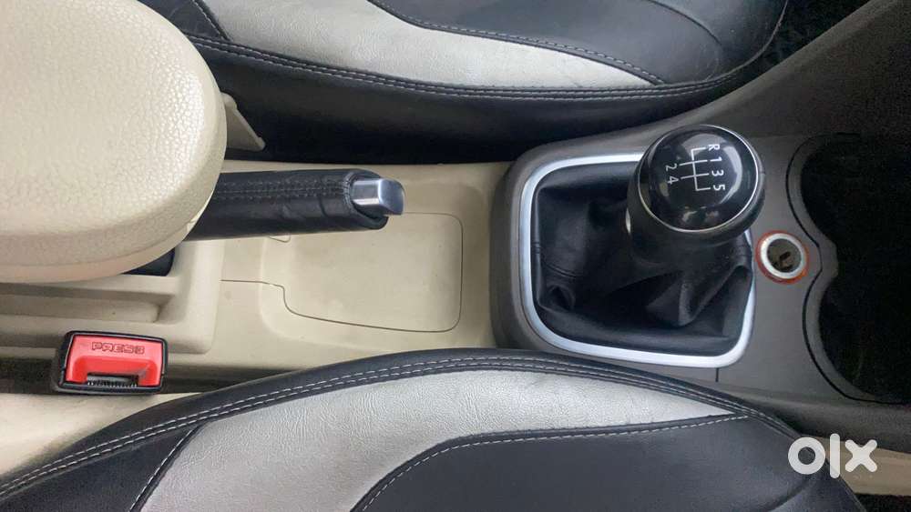 Volkswagen Vento 2010-2013 Petrol Highline, 2013, Petrol