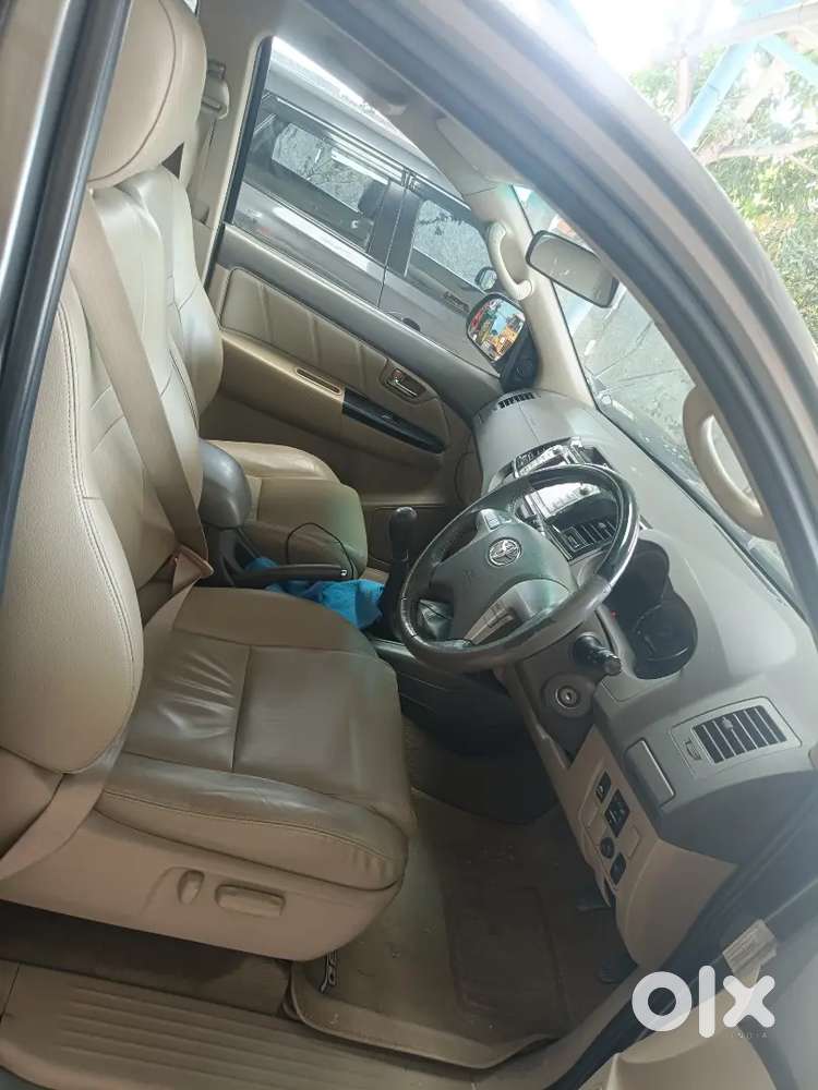 Toyota Fortuner 2014 February Second Owner  Ka Rto 51 Registered