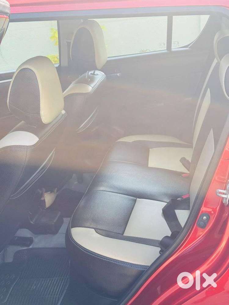 Maruti Suzuki Swift Vxi + Manual, 2014, Petrol