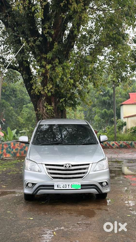 Toyota Innova 2015 Diesel Well Maintained