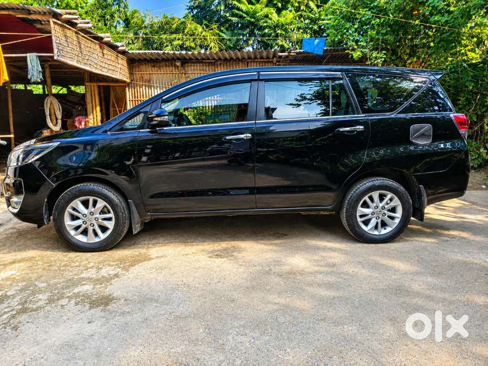 Toyota Innova Crysta 2024 Diesel Manual