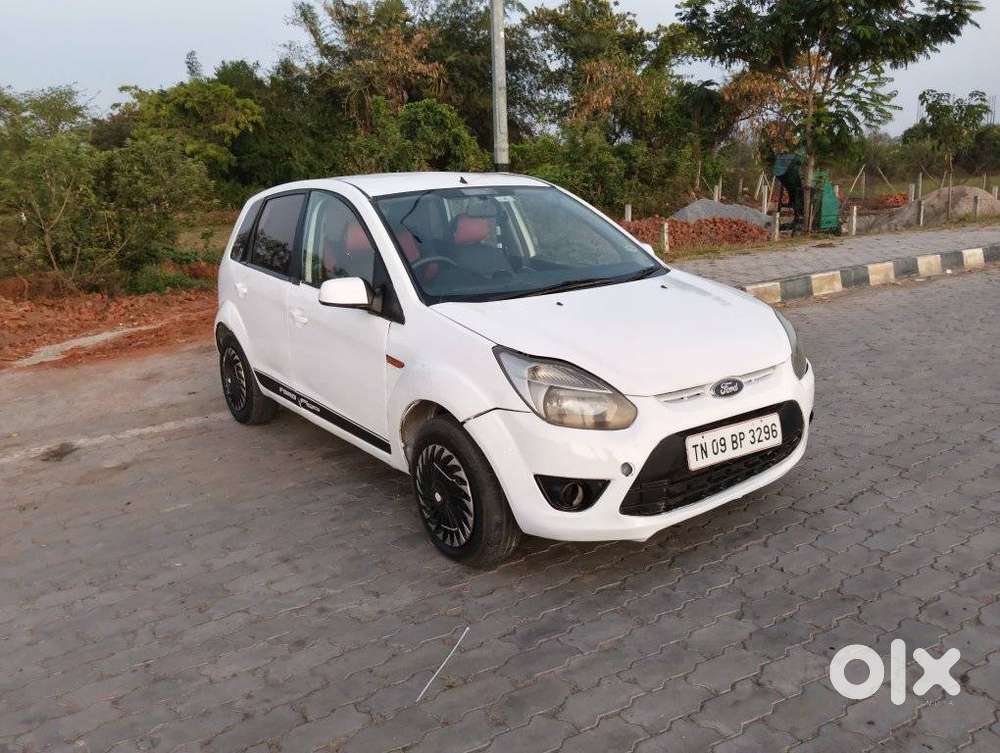 Ford Figo 2012-2015 Diesel Celebration Edition, 2012, Diesel