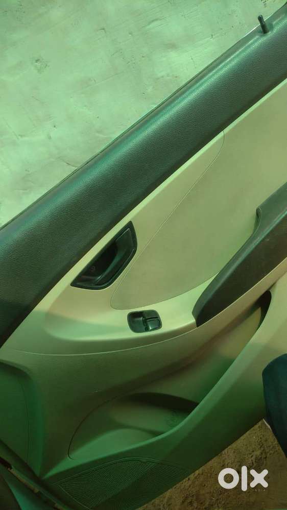 Hyundai Eon Magna O 2015 Car