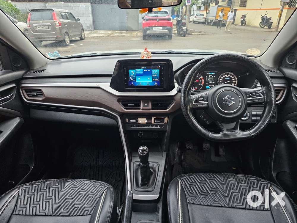 Maruti Suzuki Brezza 1.5 Zxi Smart Hybrid, 2023, Petrol
