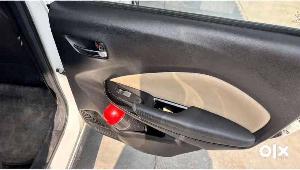 Toyota Glanza 2023 Petrol Well Maintained