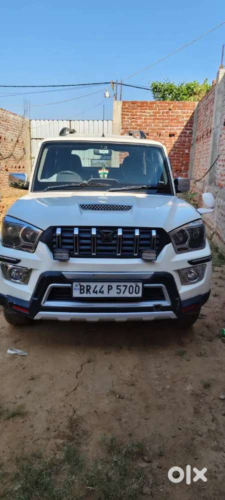 Mahindra Scorpio Classic 2018 Diesel 67000 Km Driven