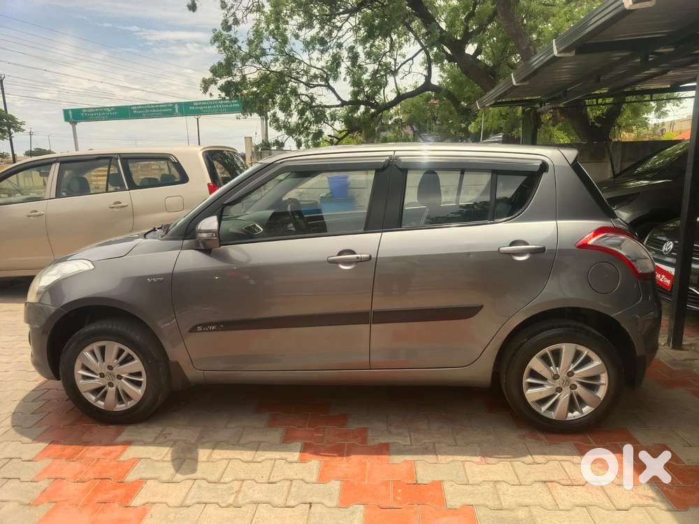 Maruti Suzuki Swift Vvt Zxi, 2017, Petrol