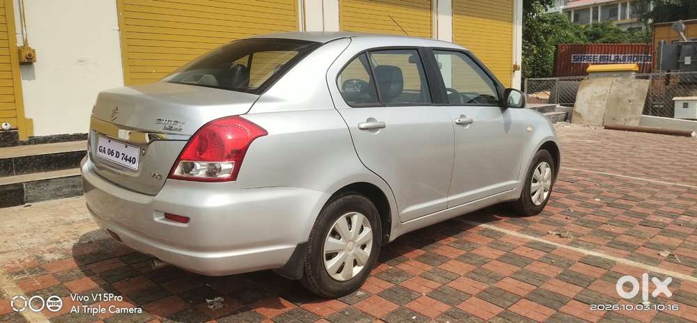 Maruti Suzuki Swift Dzire 1.2 Vxi Bsiv, 2011, Petrol