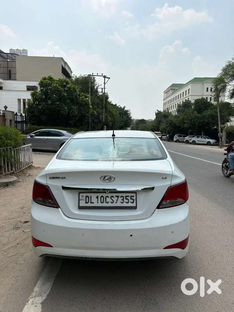 Hyundai Verna 2015 Petrol 95000 Km Driven