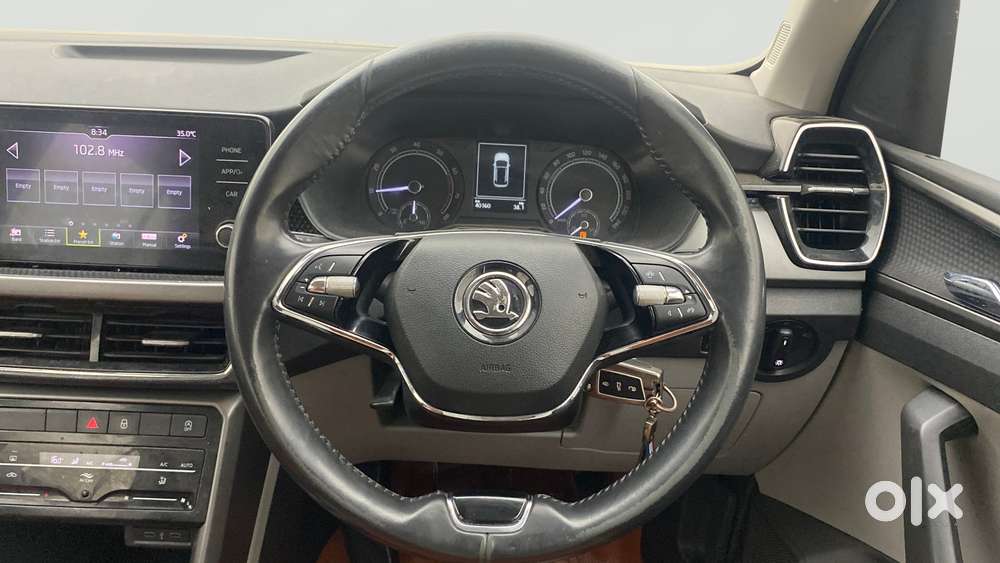 Skoda Kushaq 1.0 Tsi Ambition, 2022, Petrol