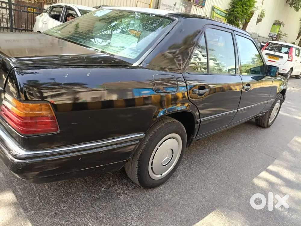 W124 Mercedes Left Hand Drive