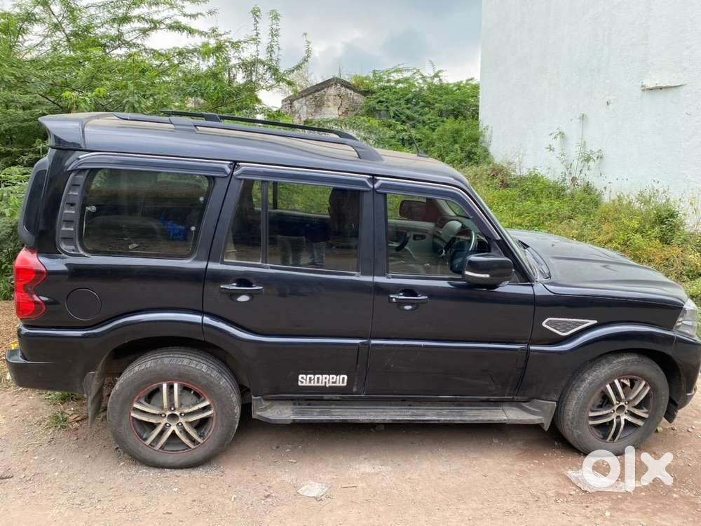 Mahindra Scorpio Classic 2021