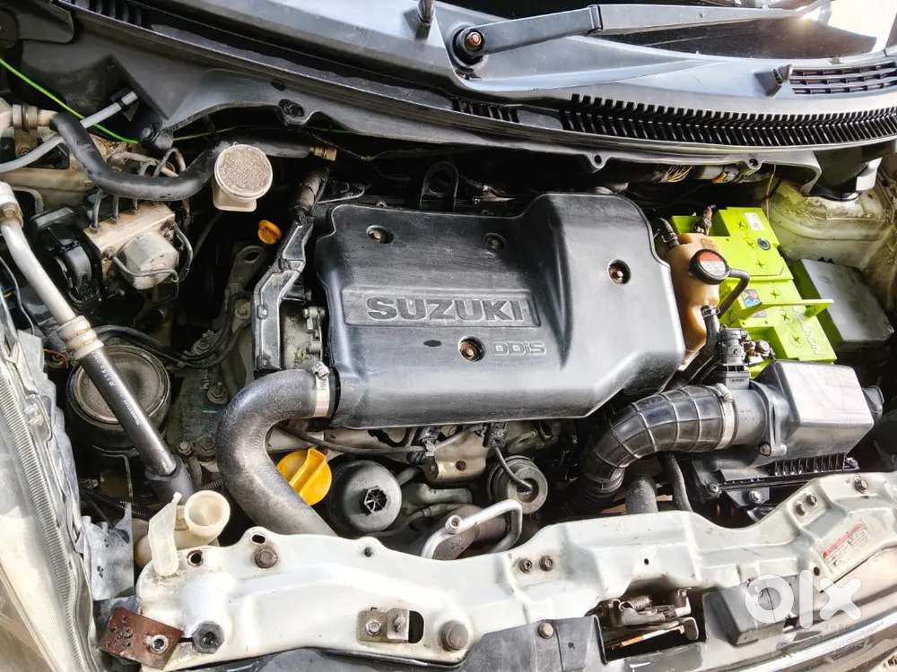 Maruti Suzuki Ertiga Vxi 2014