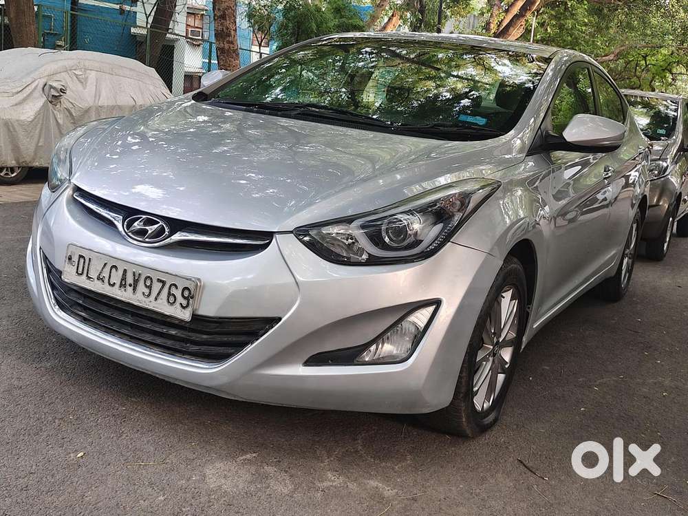 Hyundai Elantra 1.8 Sx Mt, 2015, Petrol